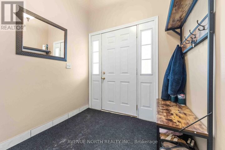 Property Photo:  6803 Barsona Place  ON K1C 1J2 