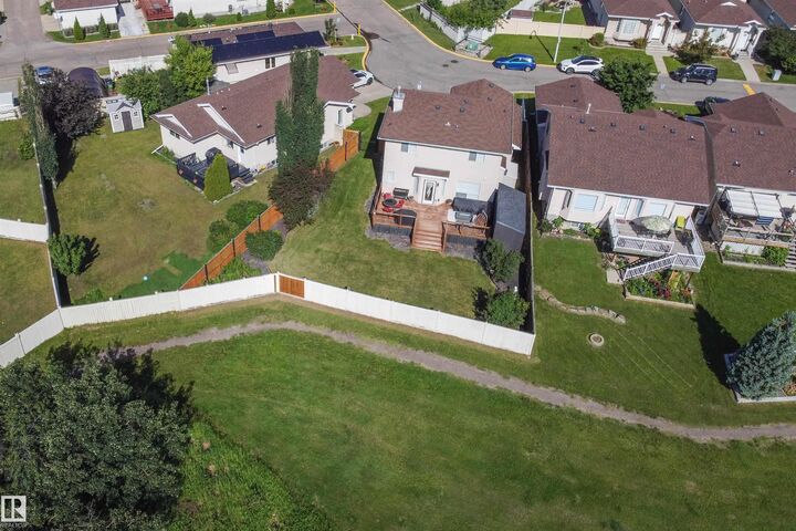 Property Photo: 251 River Point(E) NW AB T5A 4Z2