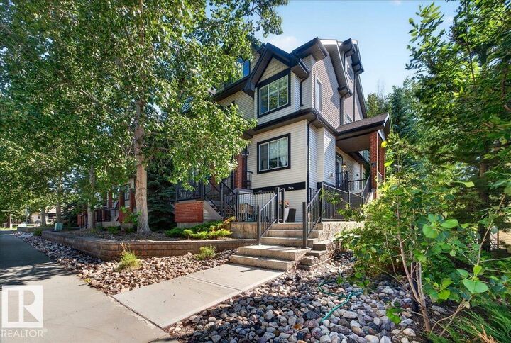 Photo de la propriété: 4821 Terwillegar Common NW 20 AB T6R 0C5