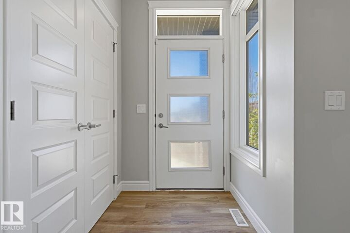 Property Photo:  1364 Keswick Drive SW  AB T6W 4V8 