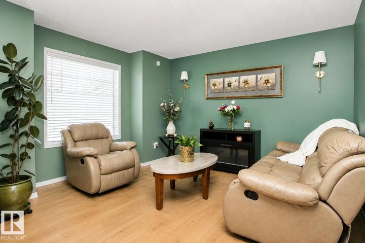 Property Photo:  17311 90 Street NW  AB T5Z 3W6 