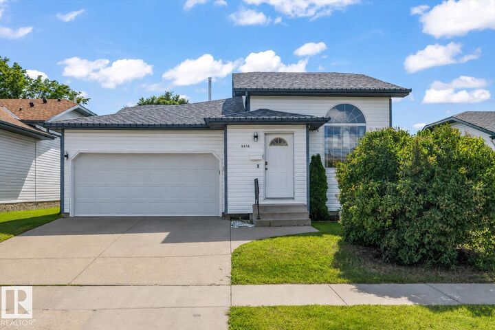 9916 93 Street — photo 1