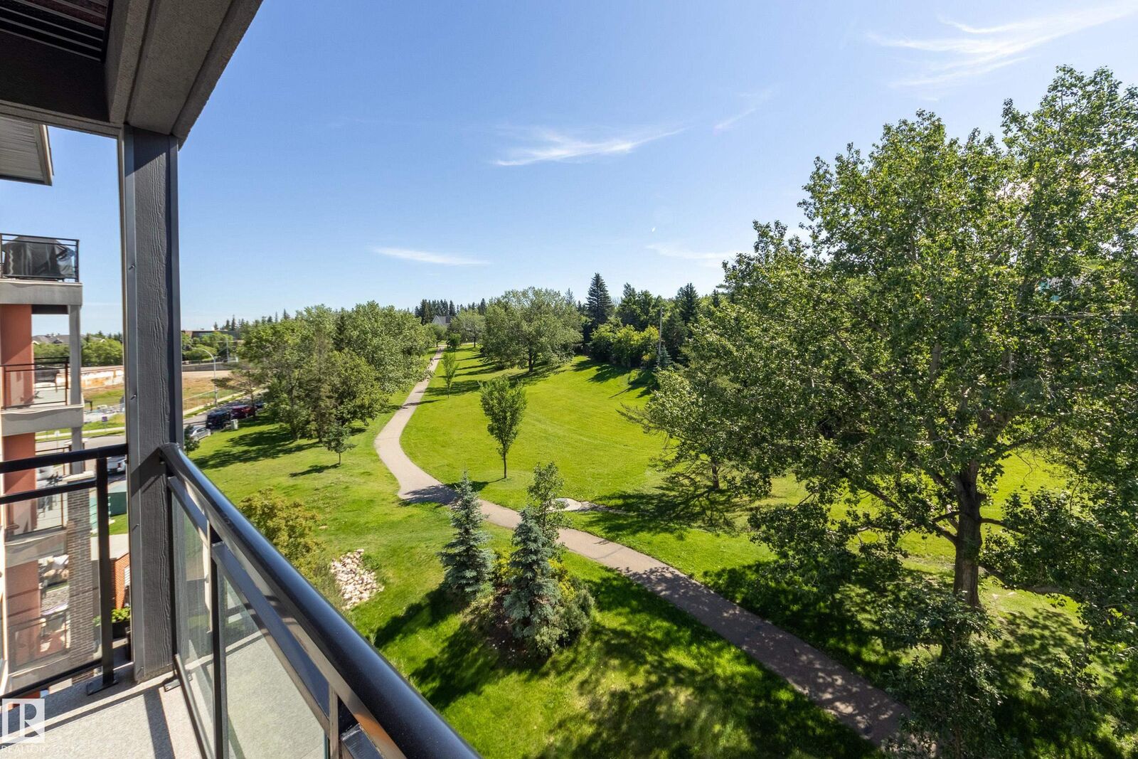 Property Photo: 5 St Louis Street 405 AB T8N 7T2