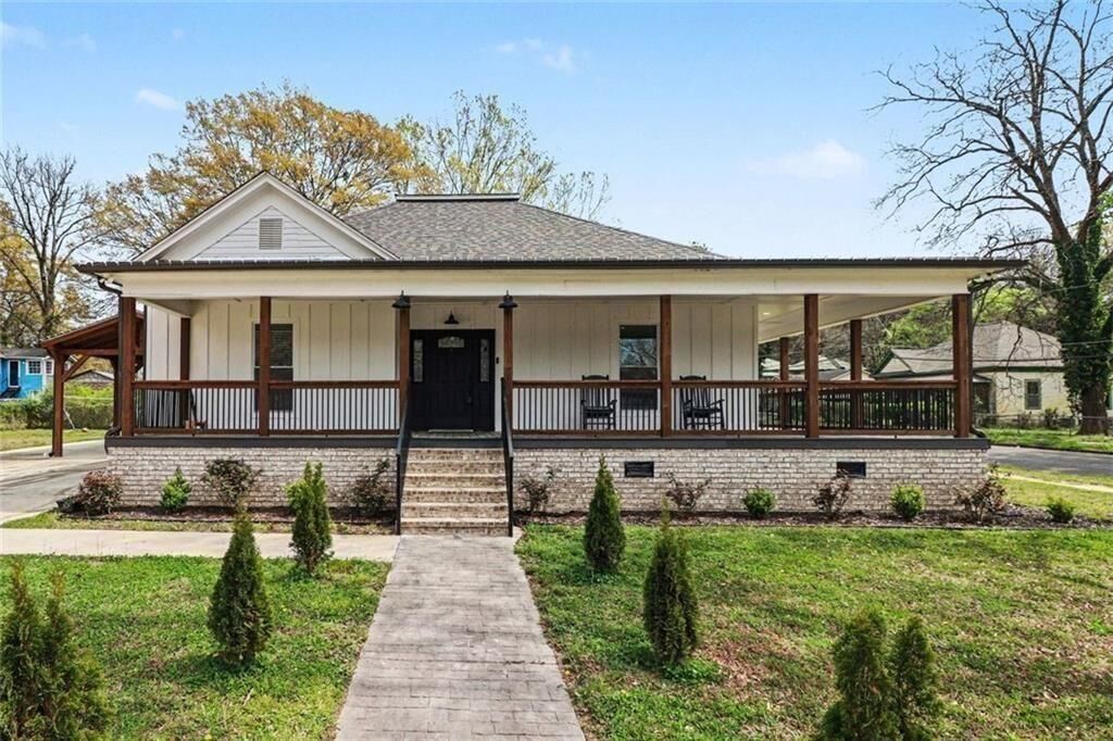 Property Photo: 417 Pennington Ave SW GA 30161