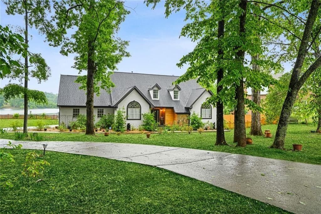 Property Photo:  1229 Park Place Drive  GA 30236 