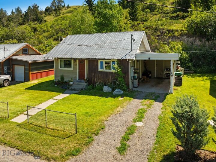 Property Photo: 1320 S Church Avenue MT 59715