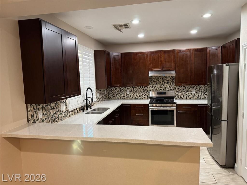 Property Photo: 9494 Green Vineyard Avenue NV 89148