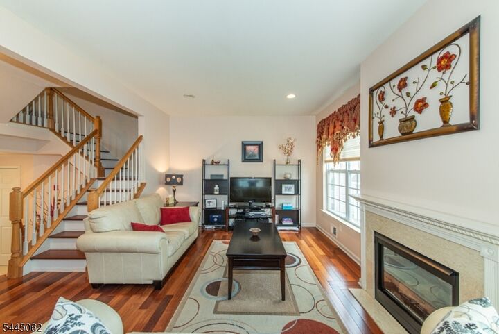 Property Photo:  44 Brock Ln  NJ 07840 