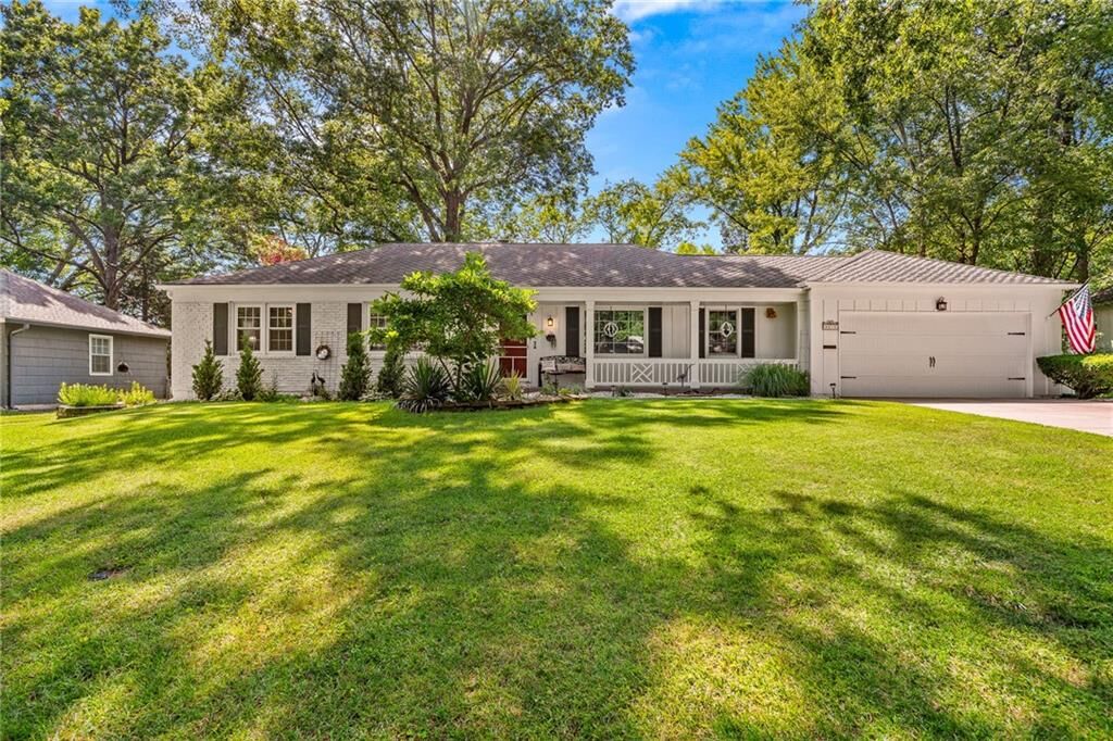 Property Photo:  9416 Wenonga Road  KS 66206 
