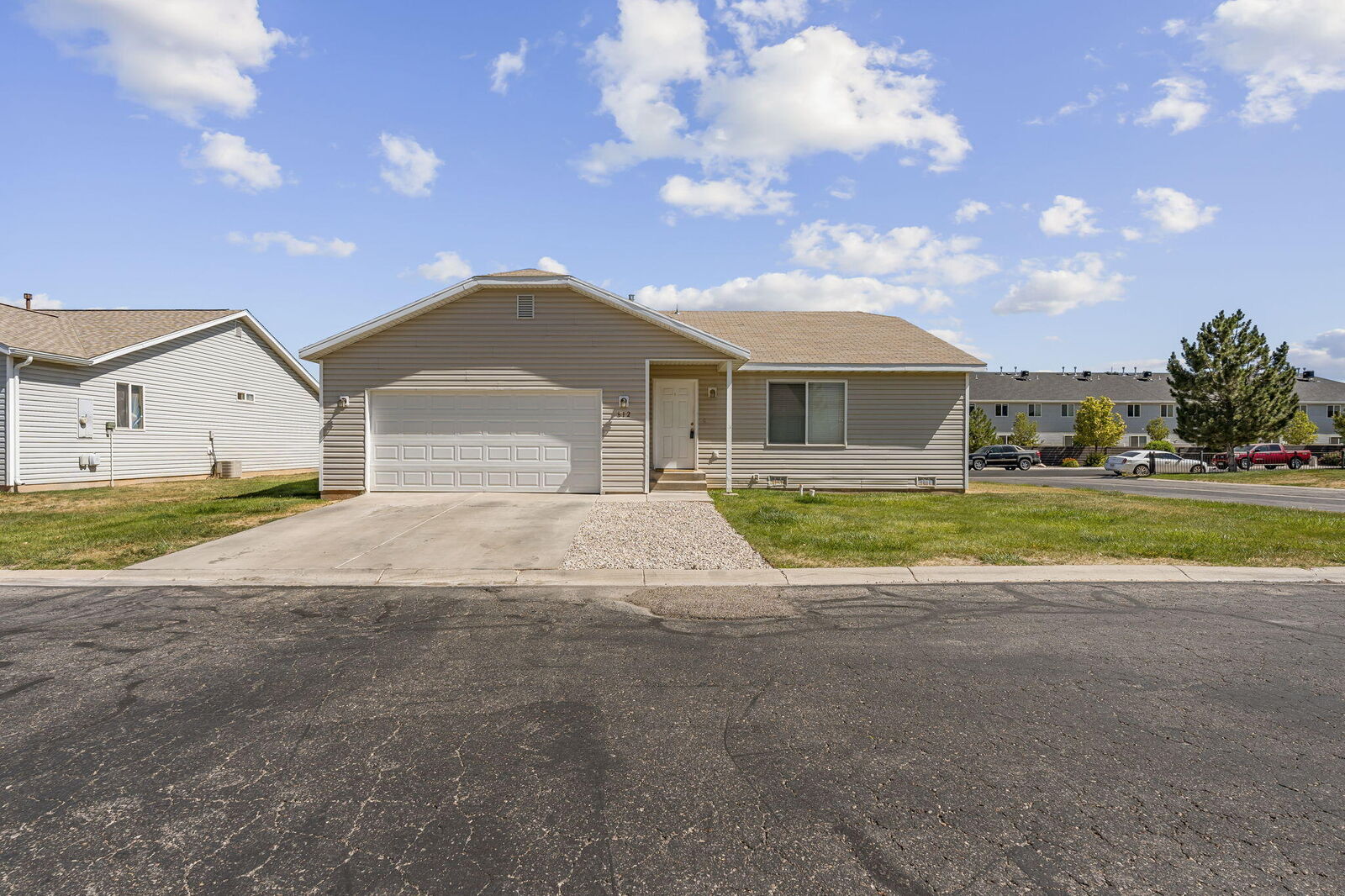 Property Photo: 612 W 1300 N UT 84721
