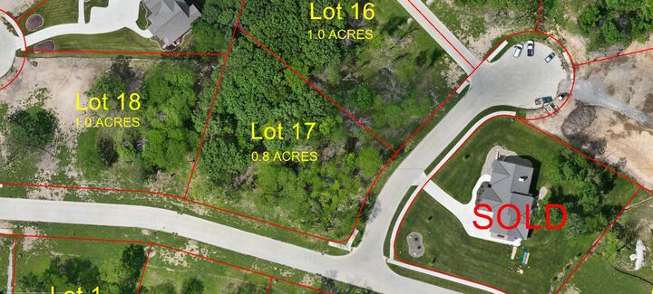 Property Photo:  7502 Bendelow Court  IA 50131 