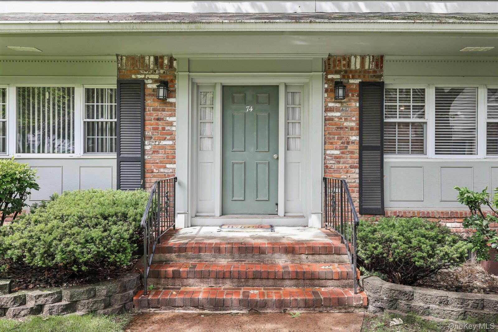 Property Photo:  74 Bon Aire Circle Q12  NY 10901 