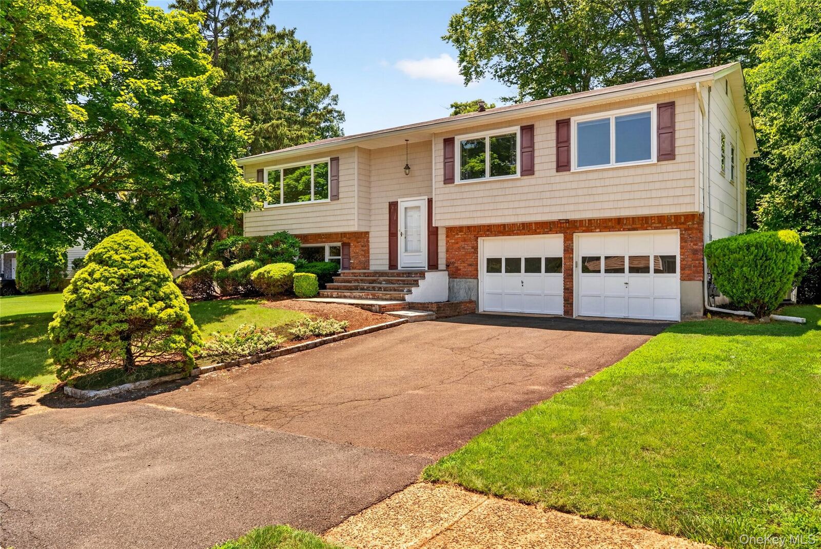 Property Photo: 81 Poplar Street NY 10954