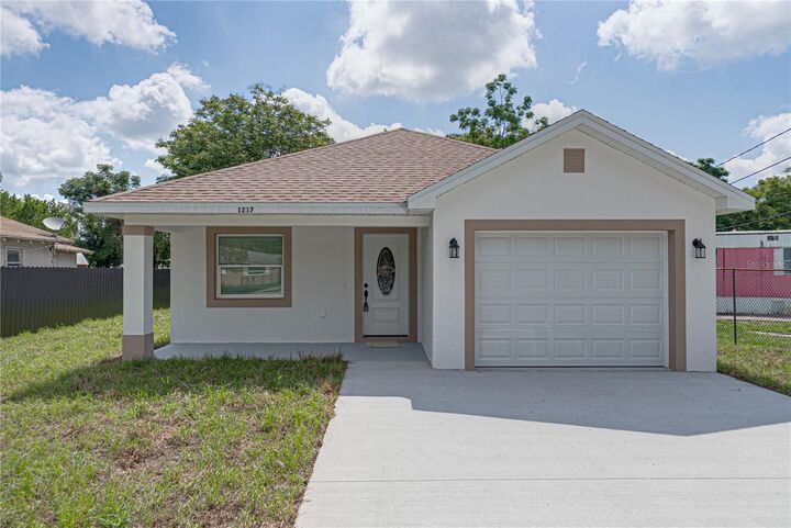 Property Photo: 1217 Plant Avenue FL 33805