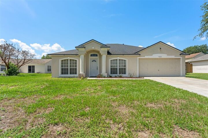 Property Photo:  11603 Pineloch Loop  FL 34711 