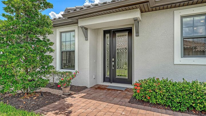 Property Photo: 4737 Tortona Court FL 34211