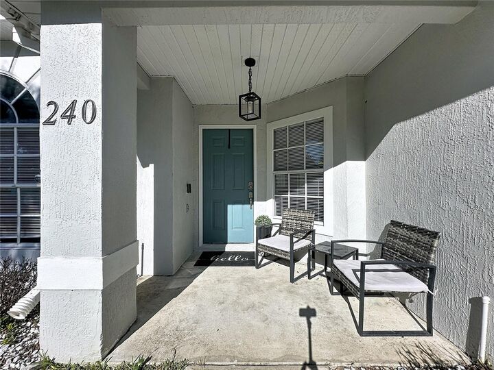 Property Photo: 240 Sunrise Rd FL 33837