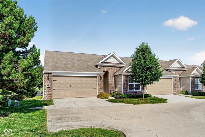 Property Photo:  16152 Lakeville Crossing  IN 46074 