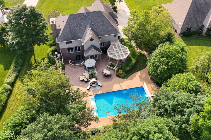 Property Photo:  1981 Water Oak Way  IN 46123 