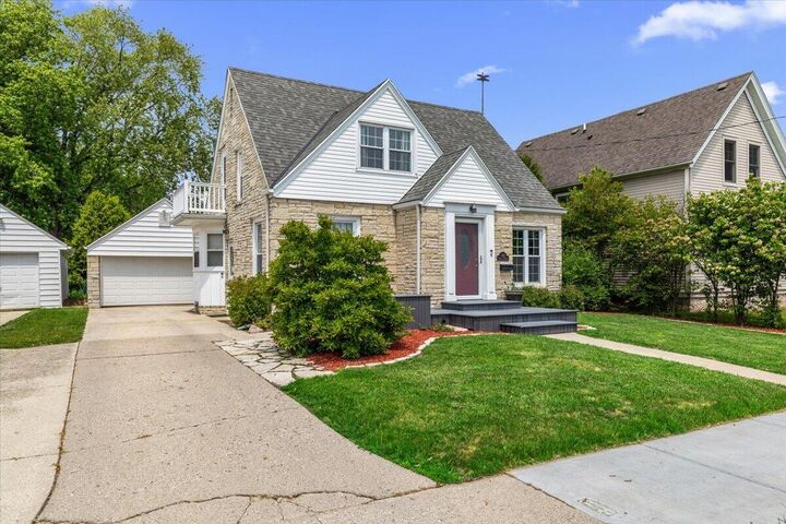 Property Photo: 132 E Douglas St WI 53074