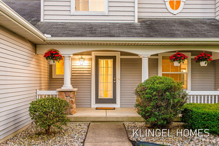 Property Photo: 8626 Suntree Lane MI 49464