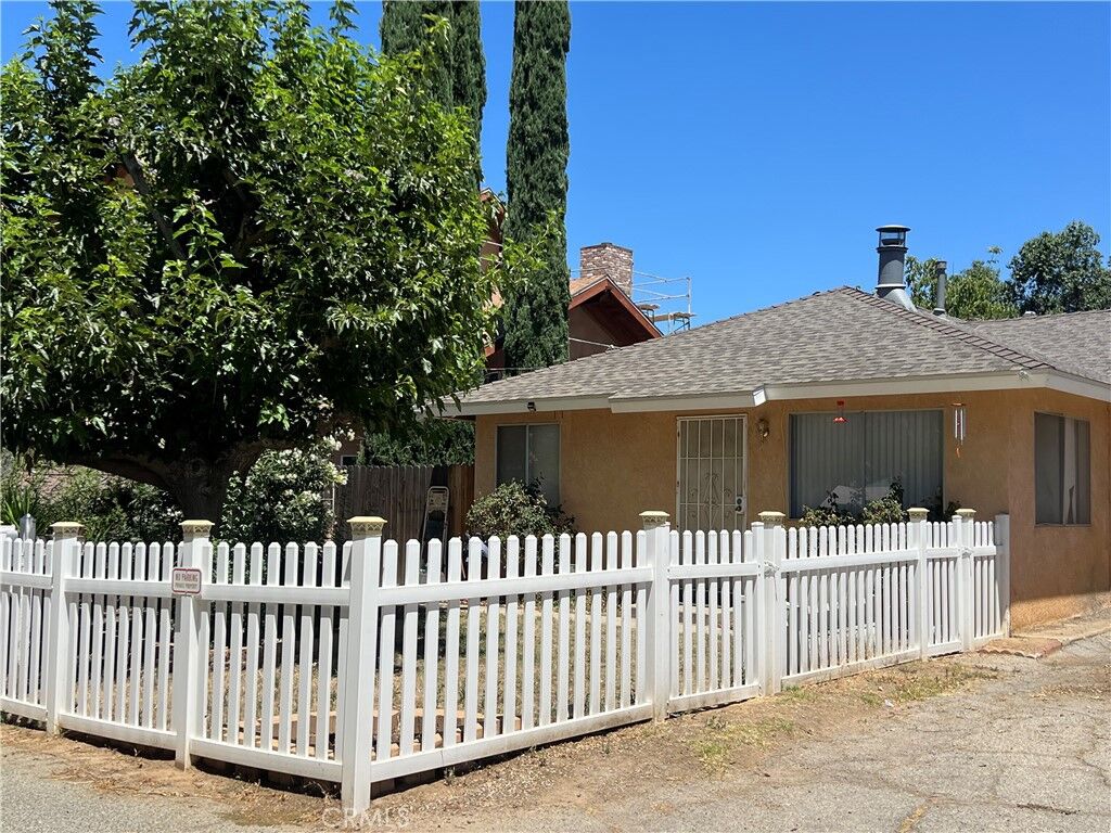 Property Photo: 35082 Rachel Lane CA 92399