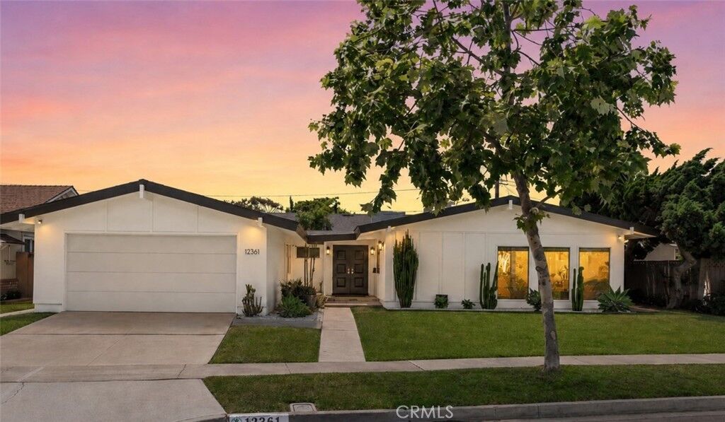 Property Photo:  12361 Wembley Road  CA 90720 