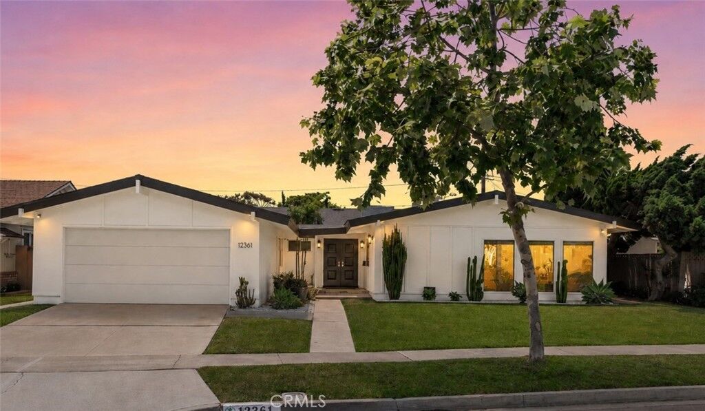 Property Photo:  12361 Wembley Road  CA 90720 