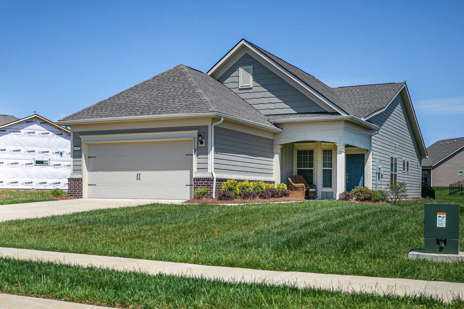 Property Photo:  1402 Cannon Ln  TN 37174 