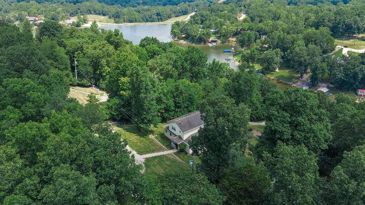 Property Photo: 649-650 Lakeshore Drive KY 40359