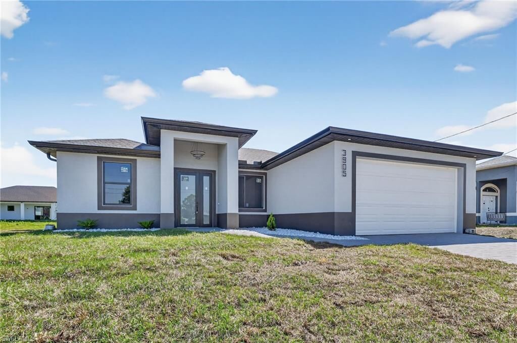 Property Photo:  3905 11th St SW  FL 33976 