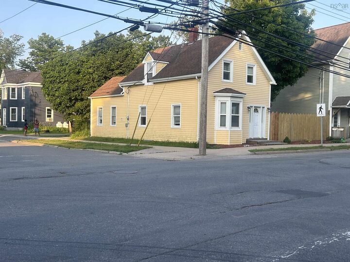 Property Photo: 120 College Street NS B2G 1X8