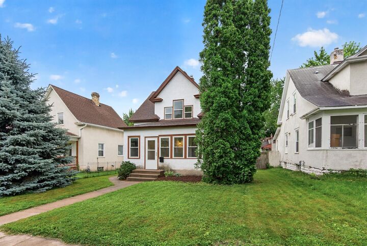 Property Photo:  3622 Dupont Avenue N  MN 55412 