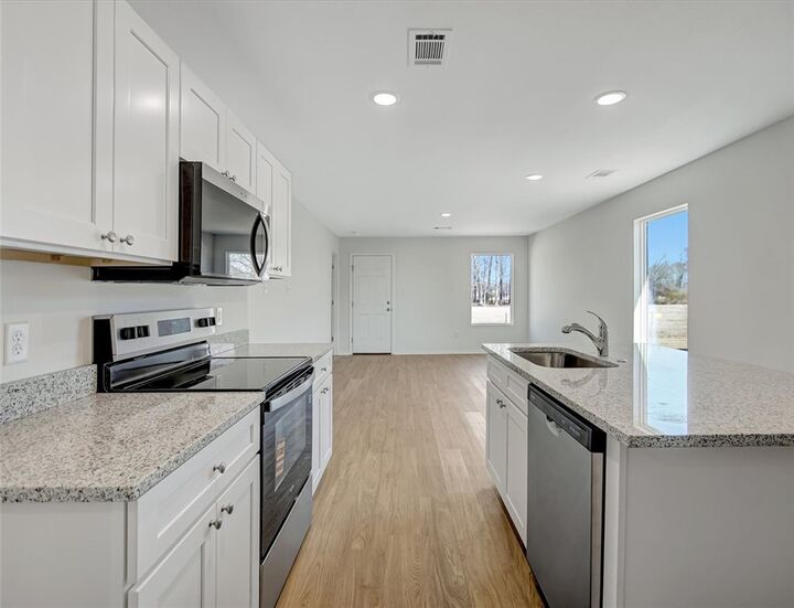 Property Photo:  1990 Thelma Street  AR 72762 