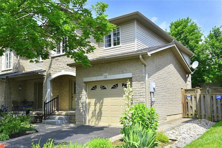 Property Photo:  121 Foxborough Drive  ON L9G 4Z1 