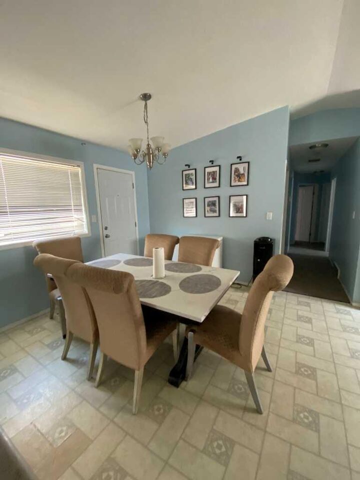 Property Photo: 220 16 Street E AB T1R 1K3
