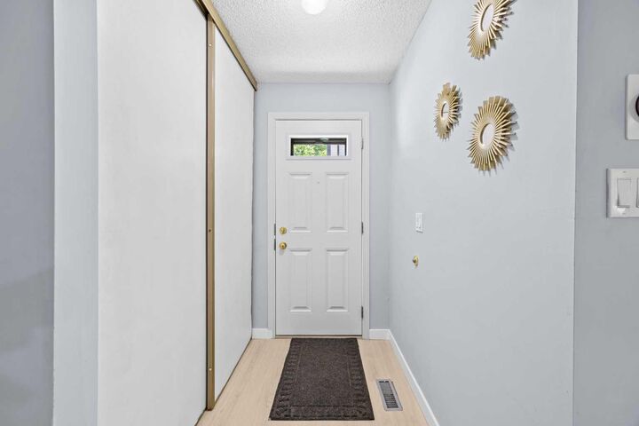 Property Photo: 115 Bergen Road NW 16 AB T3K 1P2