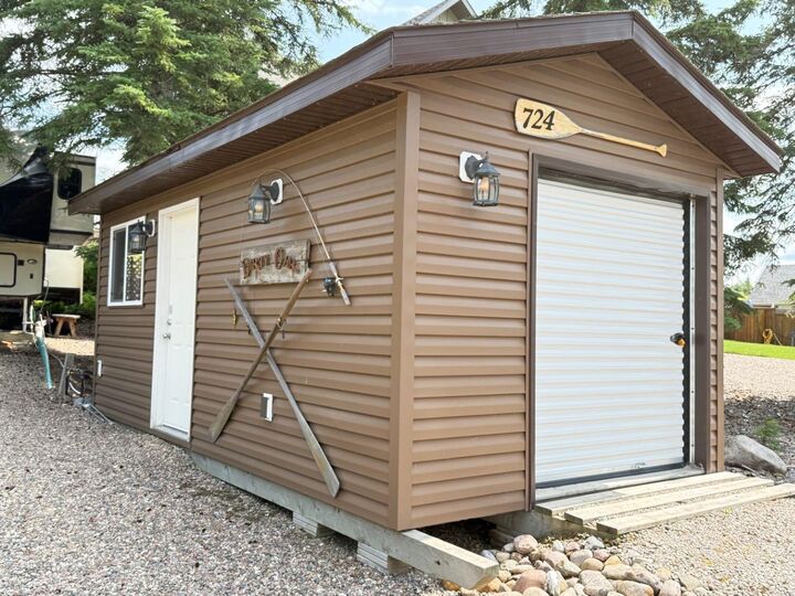 Property Photo: 724 Spruce Street SK S0M 1A0