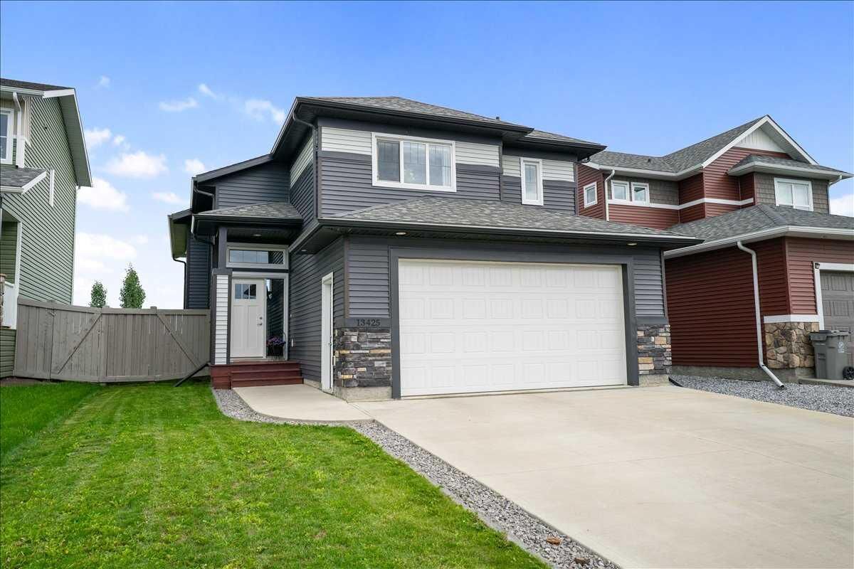 Property Photo: 13425 104 A Street AB T8V 6K8