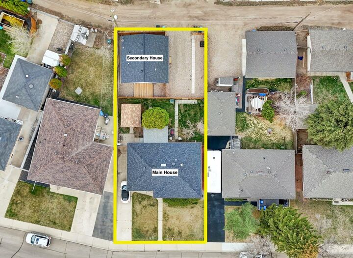 Property Photo: 1804 29 Street SE AB T1A 2J1