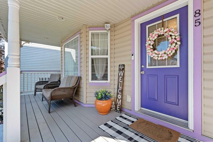 Property Photo:  85 Evermeadow Manor SW  AB T2Y 4W8 