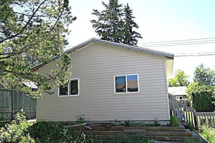 Property Photo: 2015 19 Avenue AB T0M 0K0