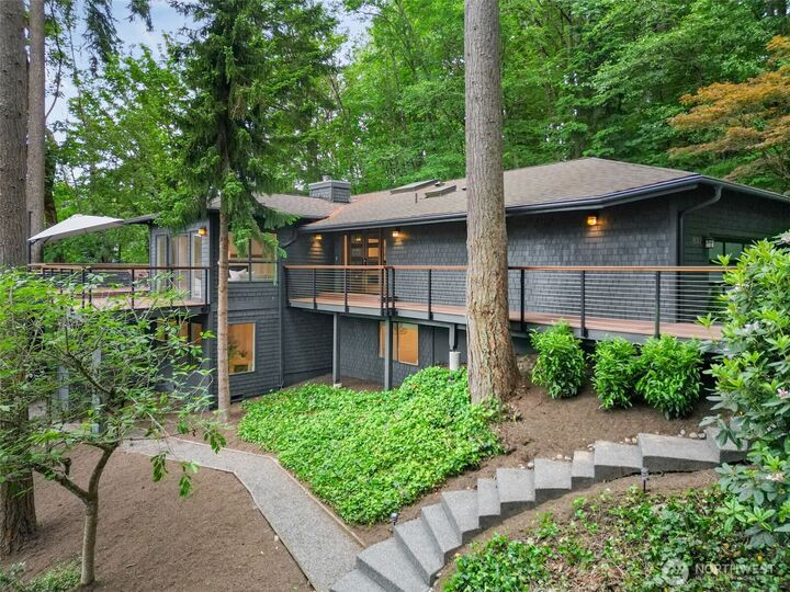 Property Photo: 14317 SE 49th Street WA 98006