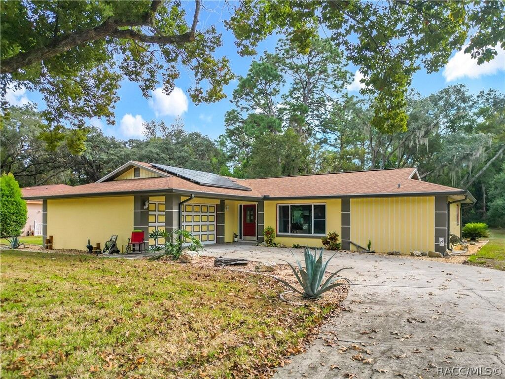 Property Photo:  23 Sweetgum Court S  FL 34446 