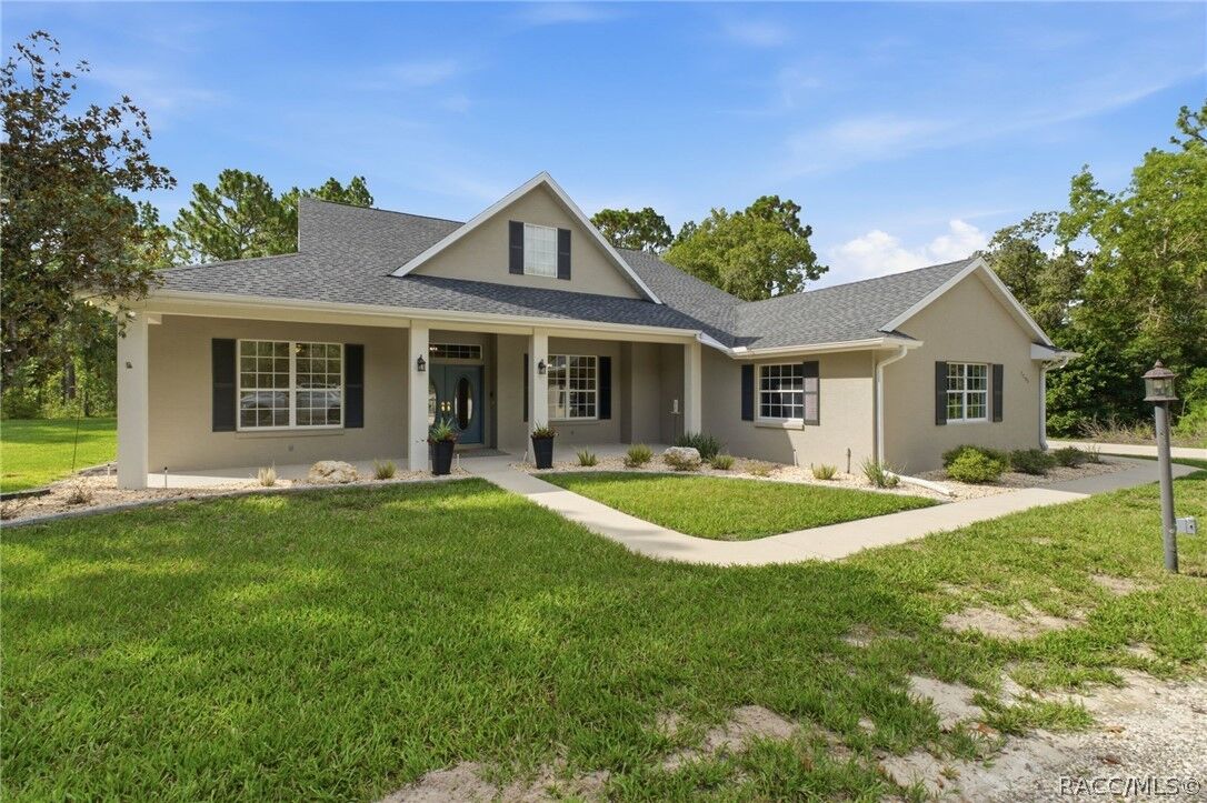 Property Photo: 7755 N Pocono Drive FL 34434