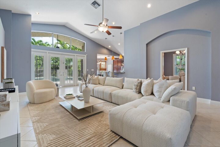 Property Photo: 19633 Estuary Drive FL 33498