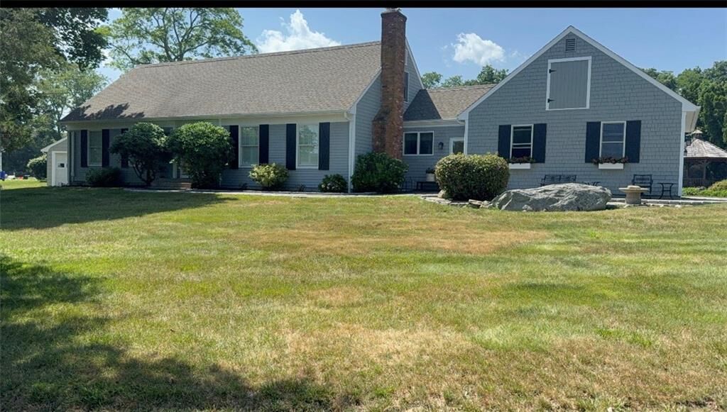 Property Photo: 11 Stonegate Road RI 02885