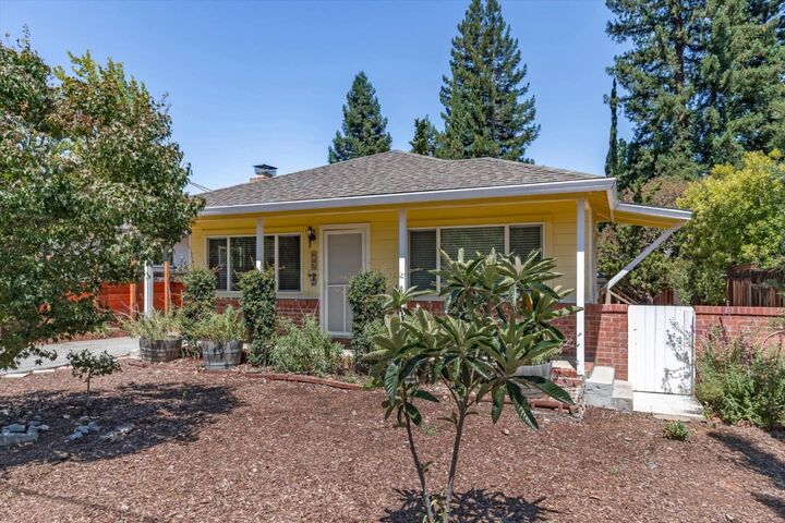 Property Photo:  825 Terrace Drive  CA 94024 