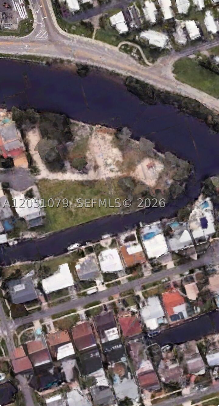 Property Photo:  1417 Florian Dr  FL 33004 