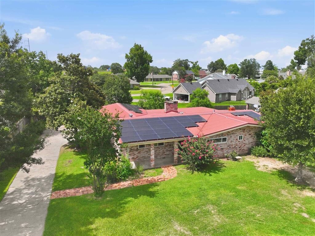 Property Photo:  728 W Lagrange Street W  LA 70605 